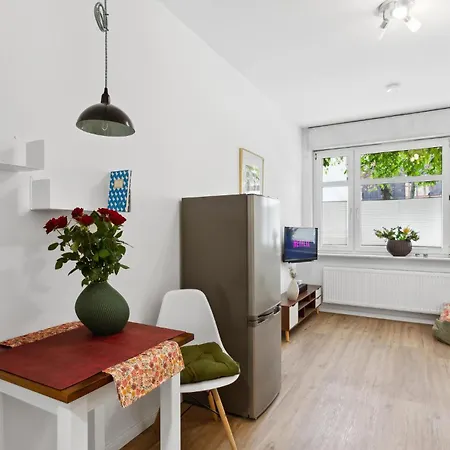 Pet Friendly Apartment In Naumburg With Kitchen Esterno foto