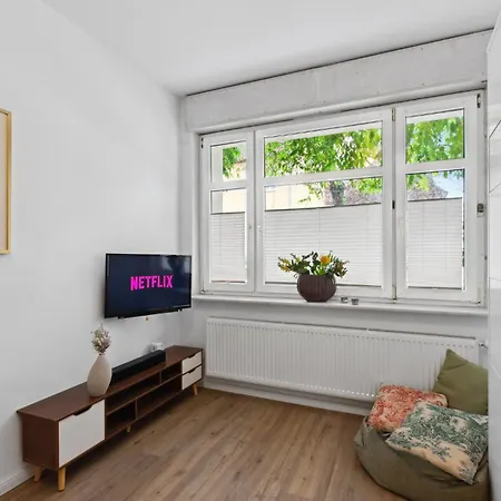 Pet Friendly Apartment In Naumburg With Kitchen Esterno foto